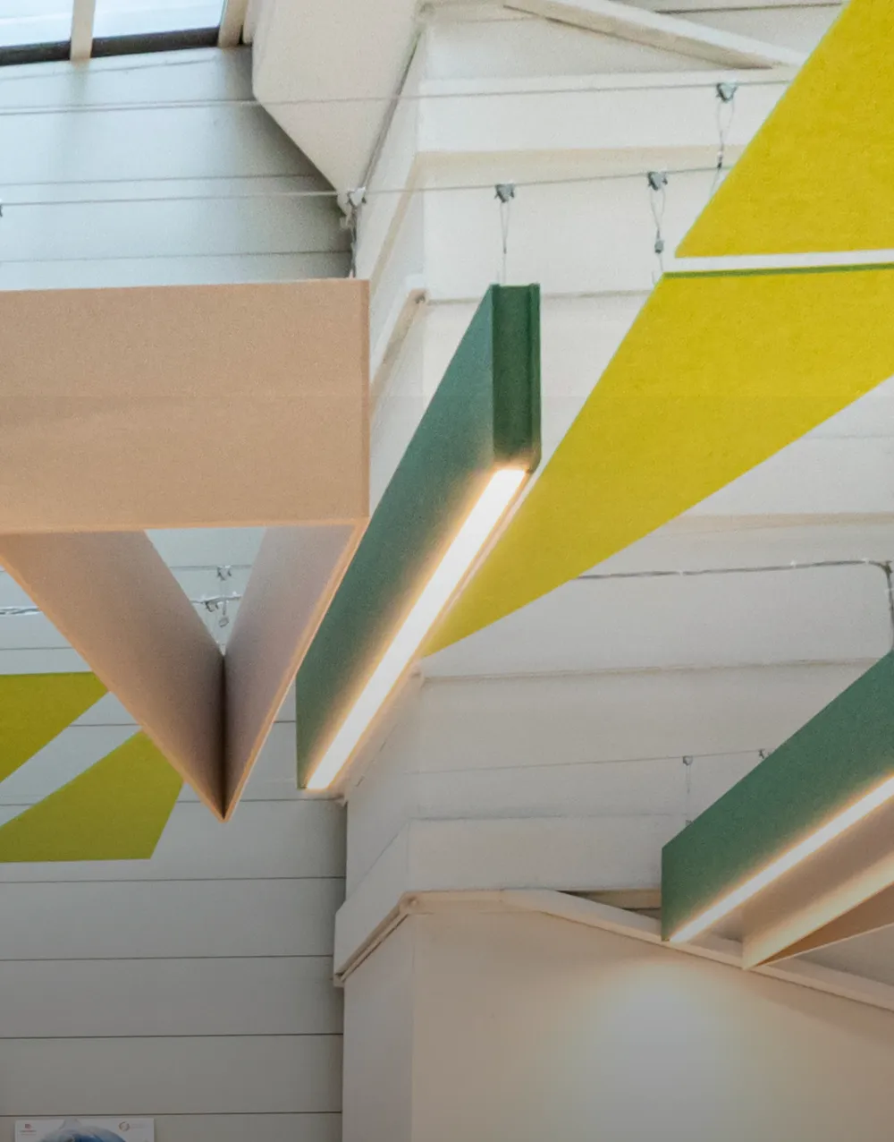 akustično svetilo light linearno svetilo